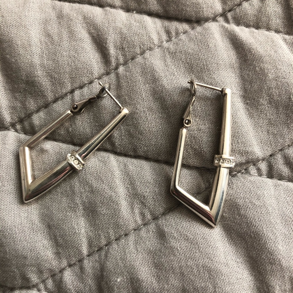 Earring set